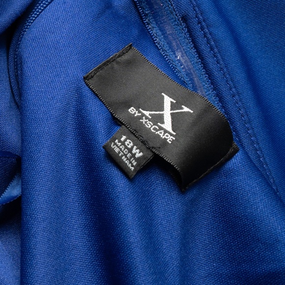 Xscape - Off-Shoulder Ruched Dress - Picture 4 of 12